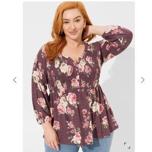TORRID NWT 2X Texture Jersey Raglan Smocked Henley Babydoll Maroon and Roses